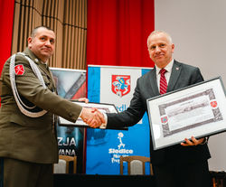 Statuetki „Piechur” wręczone