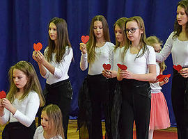 Młodzi dzieciom: Koncert Talentów