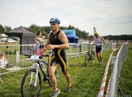 V Triathlon Siedlecki w strugach deszczu