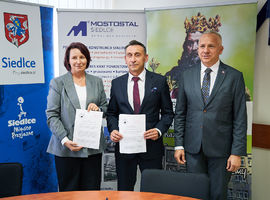 Podpisanie umowy o współpracy pomiędzy Zespołem Szkół Ponadpodstawowych nr 4 w Siedlcach, a Mostostal Siedlce sp. z o.o.