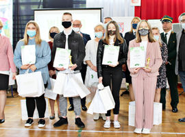 Gala finałowa I Międzyszkolnego Konkursu Fotograficznego "Wiosna w obiektywie"