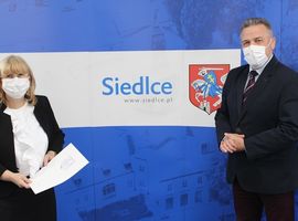 Przedłużenie powierzenia stanowisk dyrektorów