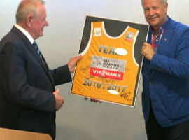 Sesja "dekomunizacyjna"