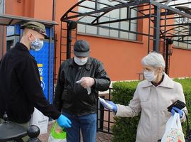 Akcja "Maseczka dla Seniora" w Siedlcach