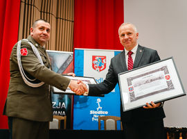 Statuetki „Piechur” wręczone