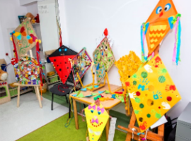 Latawce na błękitnym niebie