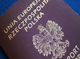 Przed wyjazdem sprawdź paszport!