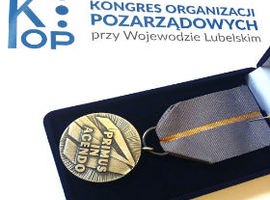 Pierwszy w działaniu