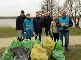 Weekend pod znakiem sprzątania zalewu